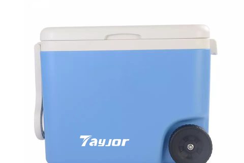 45L Foaming Plastic Cooler Box With Wheel